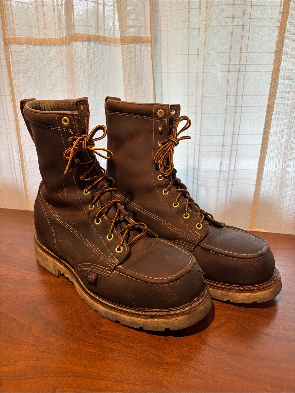 Thorogood steel toe work boots sz 11